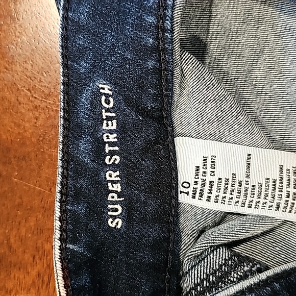 American Eagle Super Stretch Denim Pencil Skirt - Picture 3 of 4